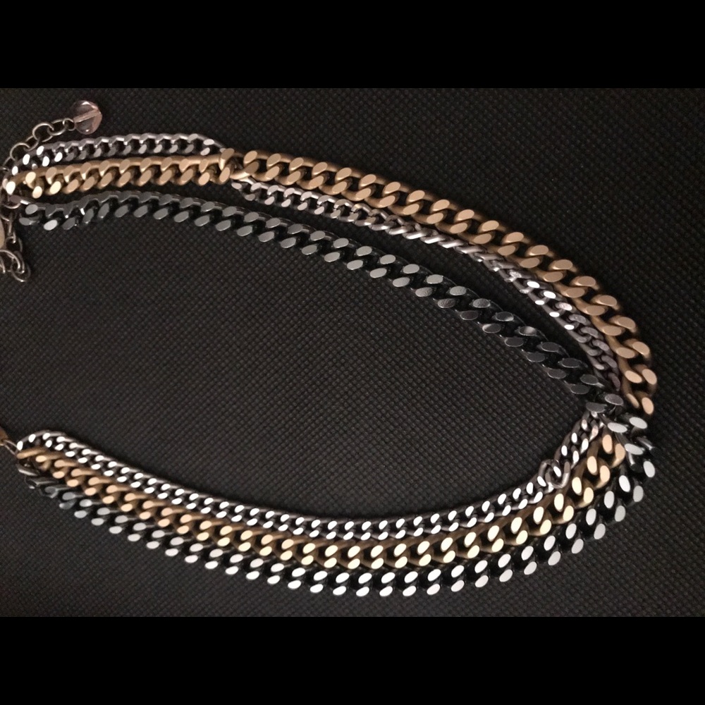 Sabika 3 color chains